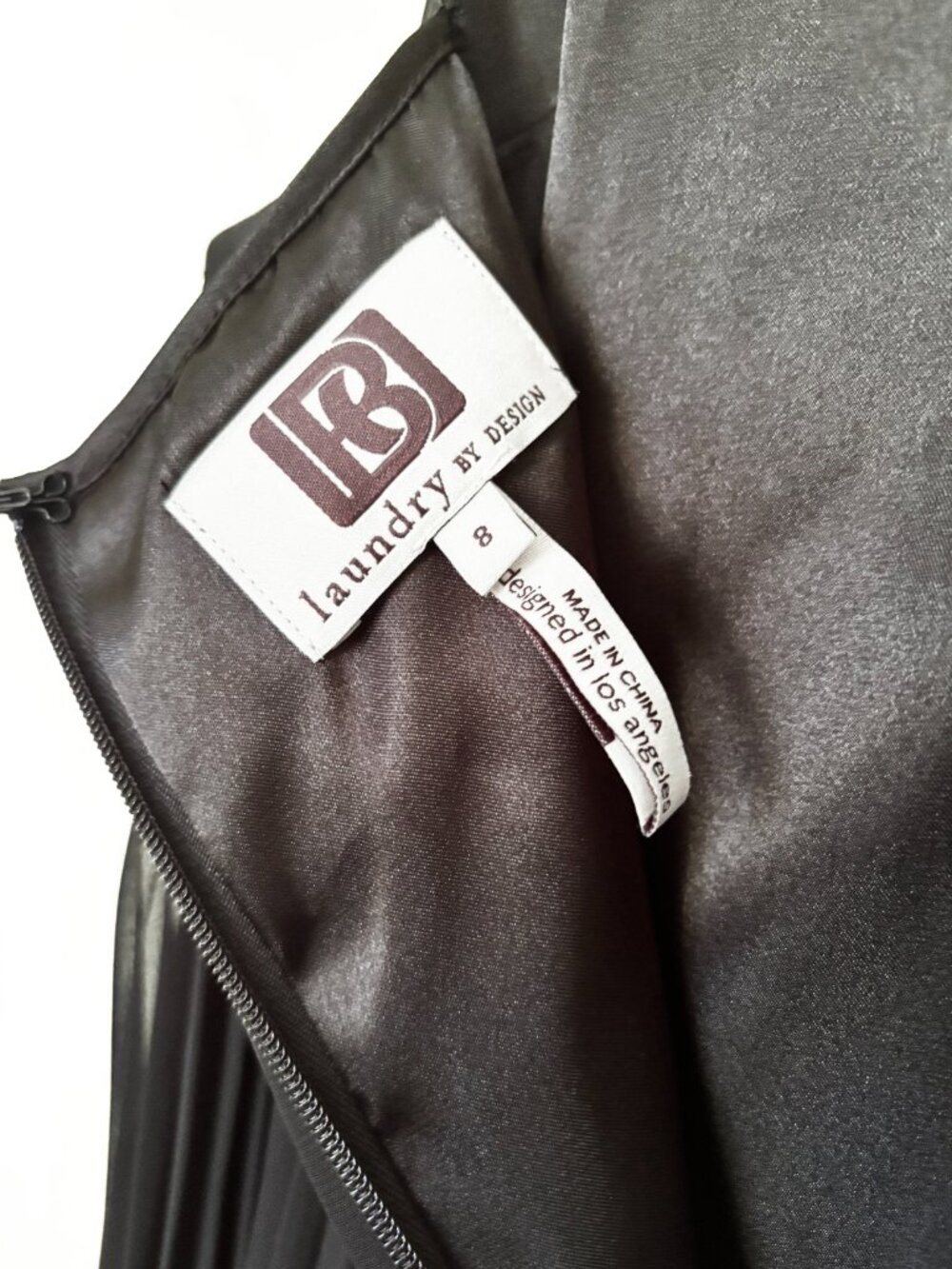 Black Pleated Mini Dress Laundry by Shelli Segal Size 8 EXCELLENT COND. - Picture 5 of 7